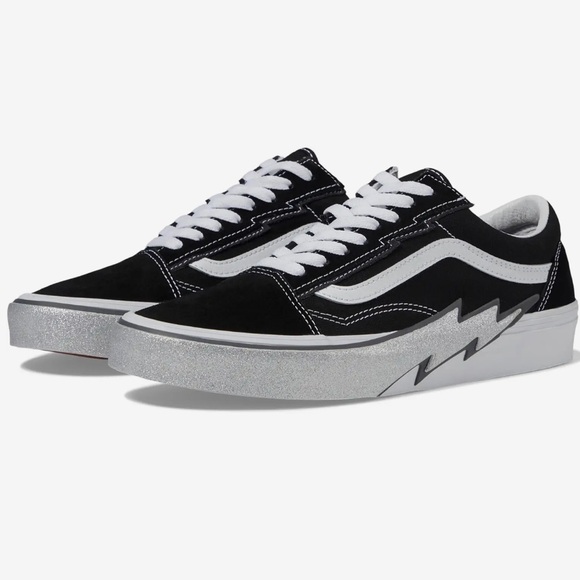 VANS OLD SKOOL 'BOLT BLACK/SILVER GLITTER UNISEX SIDEWALL BLACK' UNISEX MSRP $90 - Picture 2 of 14